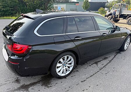 BMW 525d xDrive Touring -