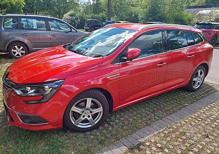 Renault Megane ENERGY TCe 130 EDC Bose Edition GrdTo...