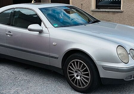 Mercedes-Benz CLK 320 ELEGANCE