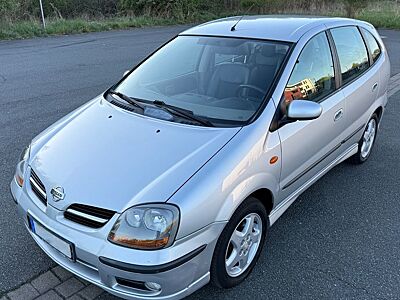 Nissan Almera Tino Teileder/Alcant. Klima Alu TÜV neu