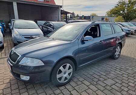 Skoda Octavia 1.8 Elegance Klimatr Tüv Tempom PDC Shzg