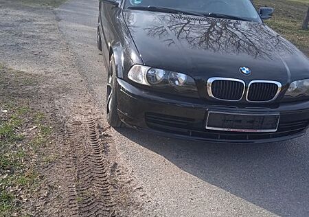 BMW 318iS Coupe