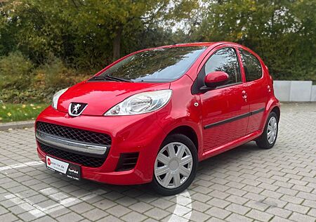 Peugeot 107 TÜV 12/26, KLIMA, ELEK. FEN., CD RADIO, 4 AIRBAG