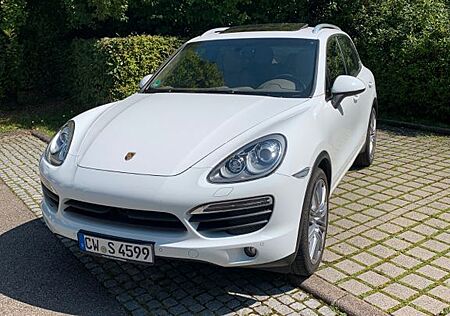 Porsche Cayenne S - Top Zustand - wenig Kilometer