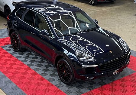 Porsche Cayenne Diesel Sport Chrono Belüftung AHK PDLS