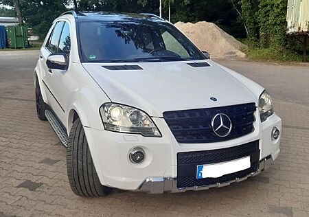 Mercedes-Benz ML 63 AMG 4MATIC AMG