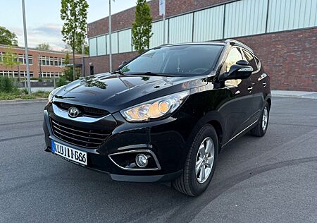 Hyundai Tucson IX35 - Top-Zustand *TUV 03/2027*
