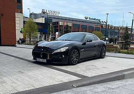 Maserati GranTurismo S Automatik S