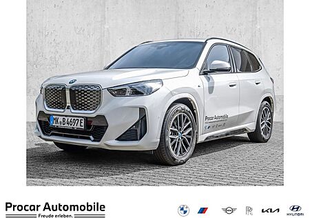 BMW iX1 xDrive30 M Sport AHK LED Comf.Pak. LM18