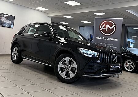 Mercedes-Benz GLC 220 GLC 220d 4Matic *PanoSD*AHK*ACC*Kamera*LED