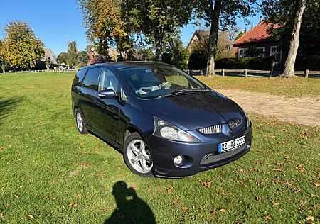 Mitsubishi Grandis 2.4 Intense 6-Sitzer Intense