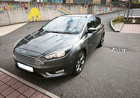 Ford Focus 2,0 TDCi 110kW Titanium Titanium