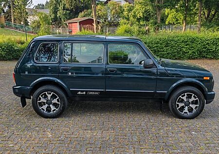 Lada Niva