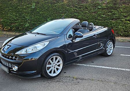 Peugeot 207 CC Roland Garros Sonderedition
