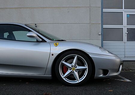 Ferrari 360 Coupe / Schalter / mega Sound