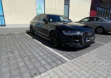 Audi A6 Quattro. 3x S-Line Sportpaket