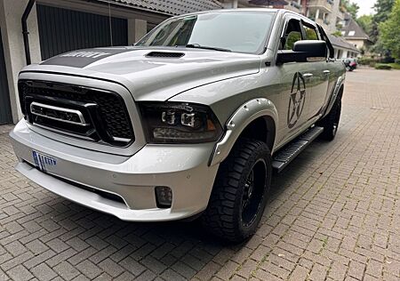 Dodge RAM 1500 5,7ltr. Sport Longbed CrewCab 4X4 Gas