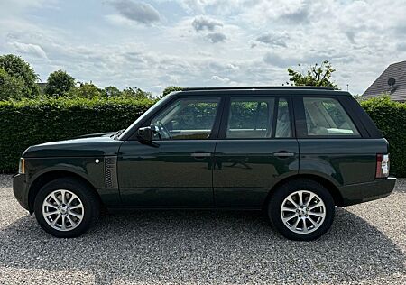 Land Rover Range Rover 4.4 TDV8, Top Zustand in grün/beige