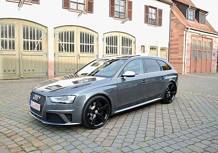 Audi RS4 Avant 4.2 FSI quattro/Panorama/20"/Schckheft