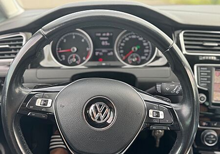 VW Golf Volkswagen 2.0 TDI DSG BMT Highline ZR und WP neu