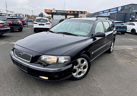 Volvo V70 2.4 D5 Comfort-Tüv NEU-