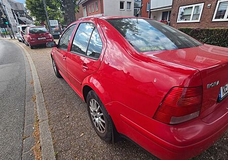 VW Bora Volkswagen 1.6 Basis Basis