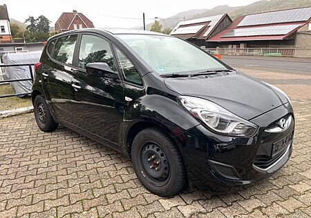 Hyundai ix20 5 star FIFA world Cup Edition 5-türig