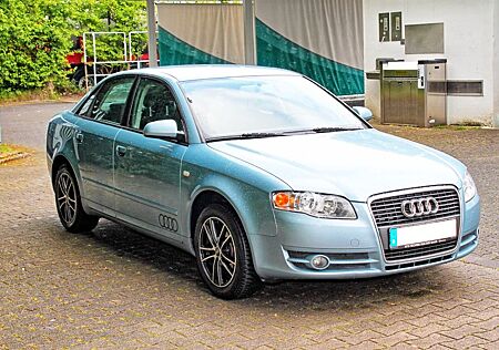 Audi A4 2.0 -