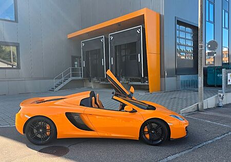 McLaren MP4-12C 3.8 V8 Spider 50 Years EDITION