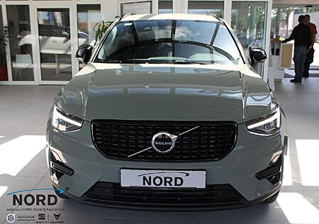 Volvo XC 40 XC40 B3 Gaer. Plus Dark 2WD/ Standheiz./E-Sitze