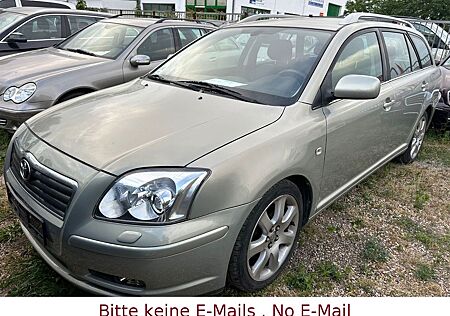 Toyota Avensis Kombi 2.0 Executive