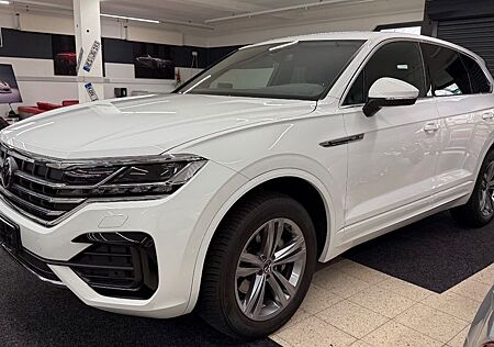 VW Touareg Volkswagen R-Line 4Motion*Matrix*210KW*ACC*R Line