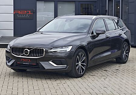 Volvo V60 Essential T6 Recharge Plug-In Hybrid AWD AHK