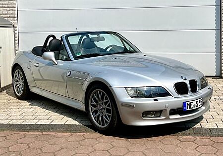 BMW Z3 Roadster 1.9i - Garagenfahrzeug