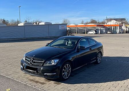 Mercedes-Benz C 180 BlueEFFICIENCY Coupé -