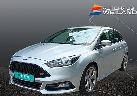 Ford Focus 2.0 EcoBoost ST