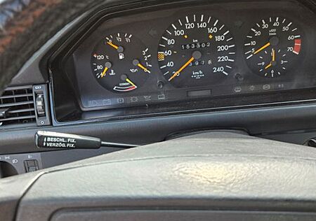 Mercedes-Benz 300