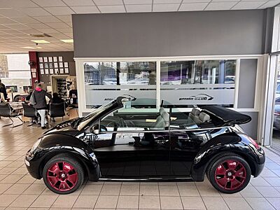 Volkswagen NEW Beetle Cabriolet 2.0 SHZ KLIMA LEDER PDC