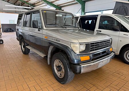 Toyota Land Cruiser 2.4 Turbodiesel 4x4 H-Zulassung