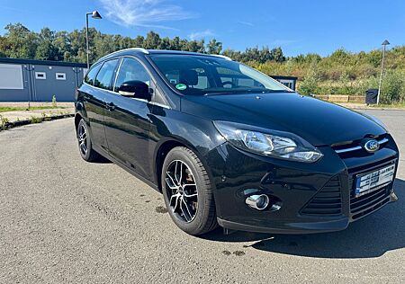 Ford Focus 1,6TDCi 85kW S/S DPF Titanium Turnier ...