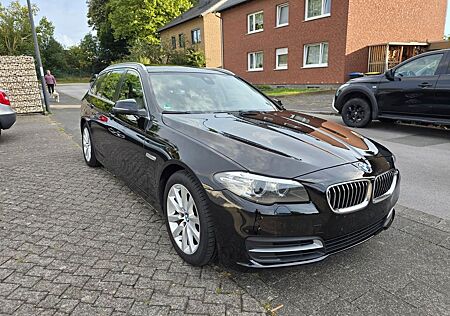 BMW 520d Standheizung/ Fond-Entertainment/Navi/Leder