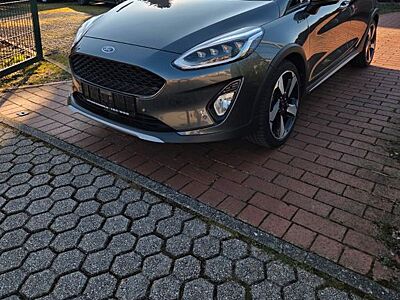 Ford Fiesta Active X Navi Keyless Kamera PDC v u h Al