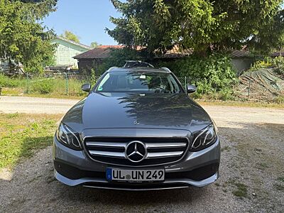 Mercedes-Benz E 200 T Autom. - Avantgarde, AHK, Schiebdach
