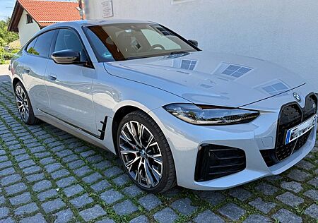 BMW i4 eDrive40 M Sport Pro, ACC, HUD, 20"