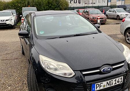 Ford Focus 2,0TDCi 103kW PowerSh. SYNC Edit. Turn...