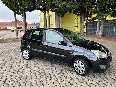 Ford Fiesta 1,4 16V Ghia Ghia