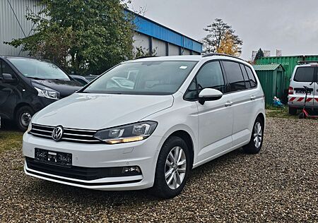 VW Touran Volkswagen 1.5 TSI OPF DSG Comfortline 369