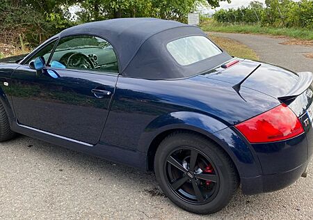 Audi TT Roadster 1.8T 132 kW -