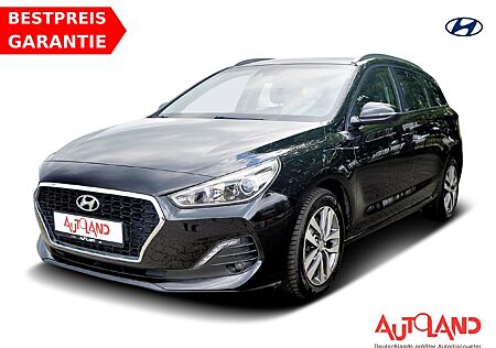 Hyundai i30 1.4i Sitzheizung Lenkradheizung Kamera