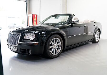 Chrysler 300C 5.7 V8 HEMI Cabrio mit Gasanlage